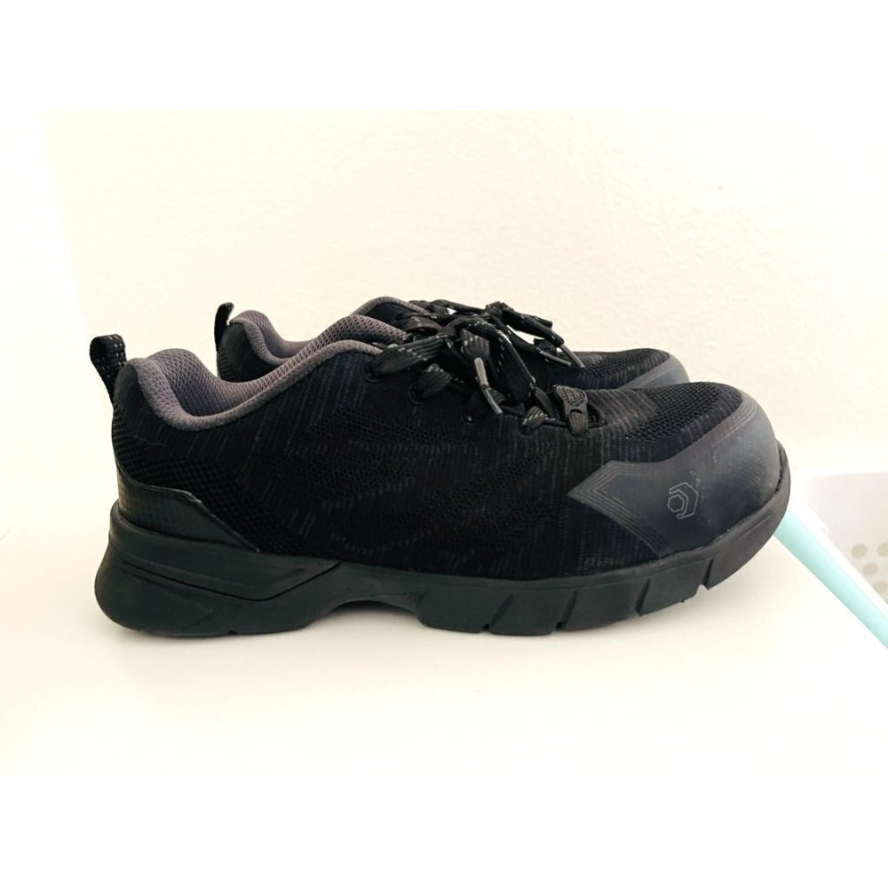 Wolverine Fletcher All Black Safety Toe Slip Resistant Mans Sz 7.5 Wide